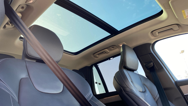 Volvo XC90 2.0 T8 PHEV Ultra Dark 5dr AWD Geartronic Estate